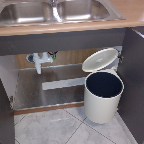 Δοχείο απορριμάτων καί πάτος αλουμινίου | Sylko-Λιάκος