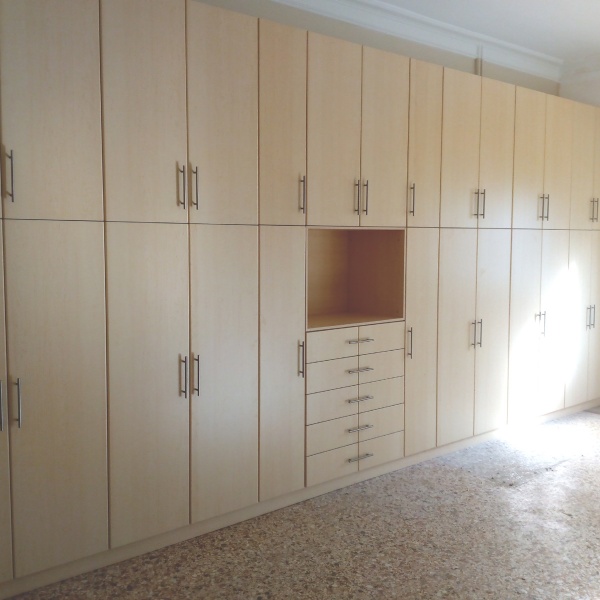 Ντουλάπα ανοιγόμενη | Πολύ μεγάλη | Sylko-Λιάκος