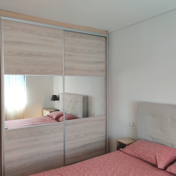 Ντουλάπα συρόμενη με καθρέπτη | Sylko - Λιάκος